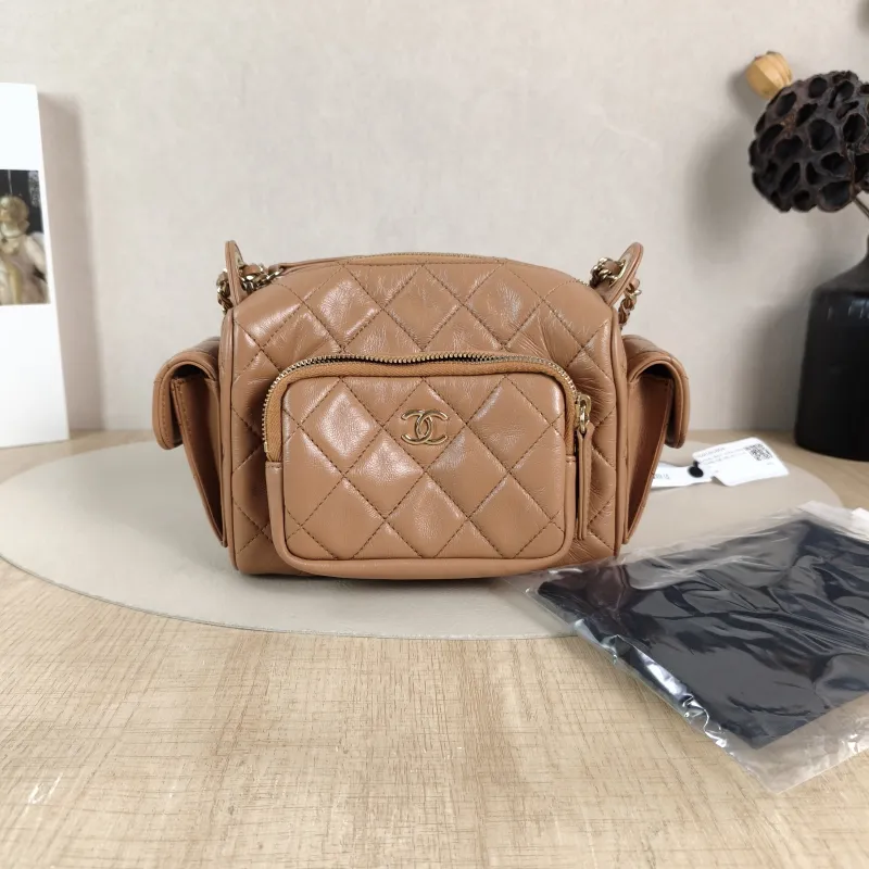 Chanel Crossbody Bag Camera Bag Taupe Lambskin One Size 24 × 17 × 18 cm — cover view 4 of 6