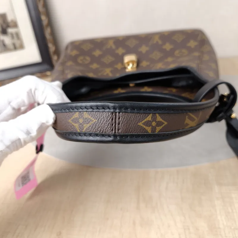 Louis Vuitton Shoulder Bag The Drop Monogram PVC Small28 × 12 × 15 cm — detail view 13 of 17