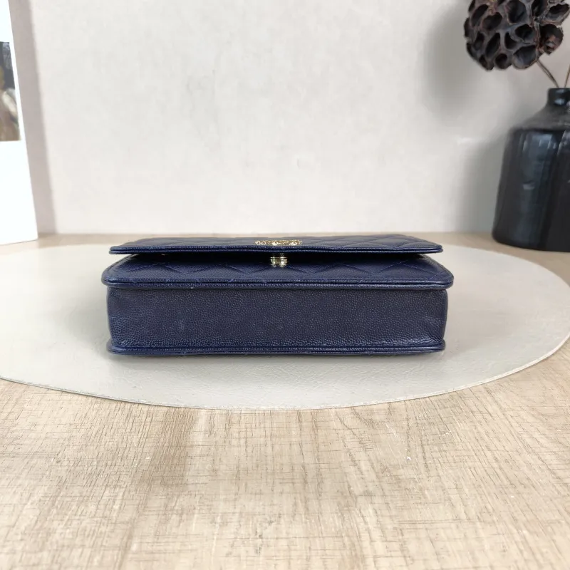 Chanel Crossbody Bag Classic Flap WOC CF WOCWOC Bag c Grained Calfskin One Size 19.2 × 3.5 × 12.3 cm — cover view 2 of 6