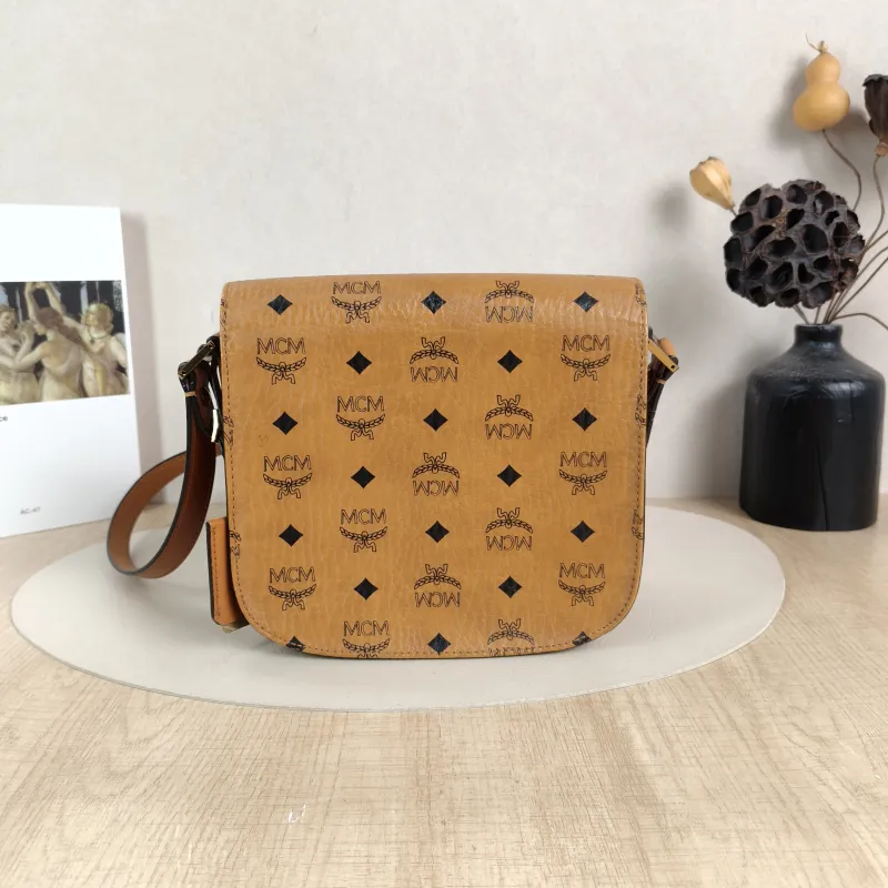 MCM Crossbody Bag Crossbody Bag One Size21 × 9 × 19 cm — cover view 5 of 5
