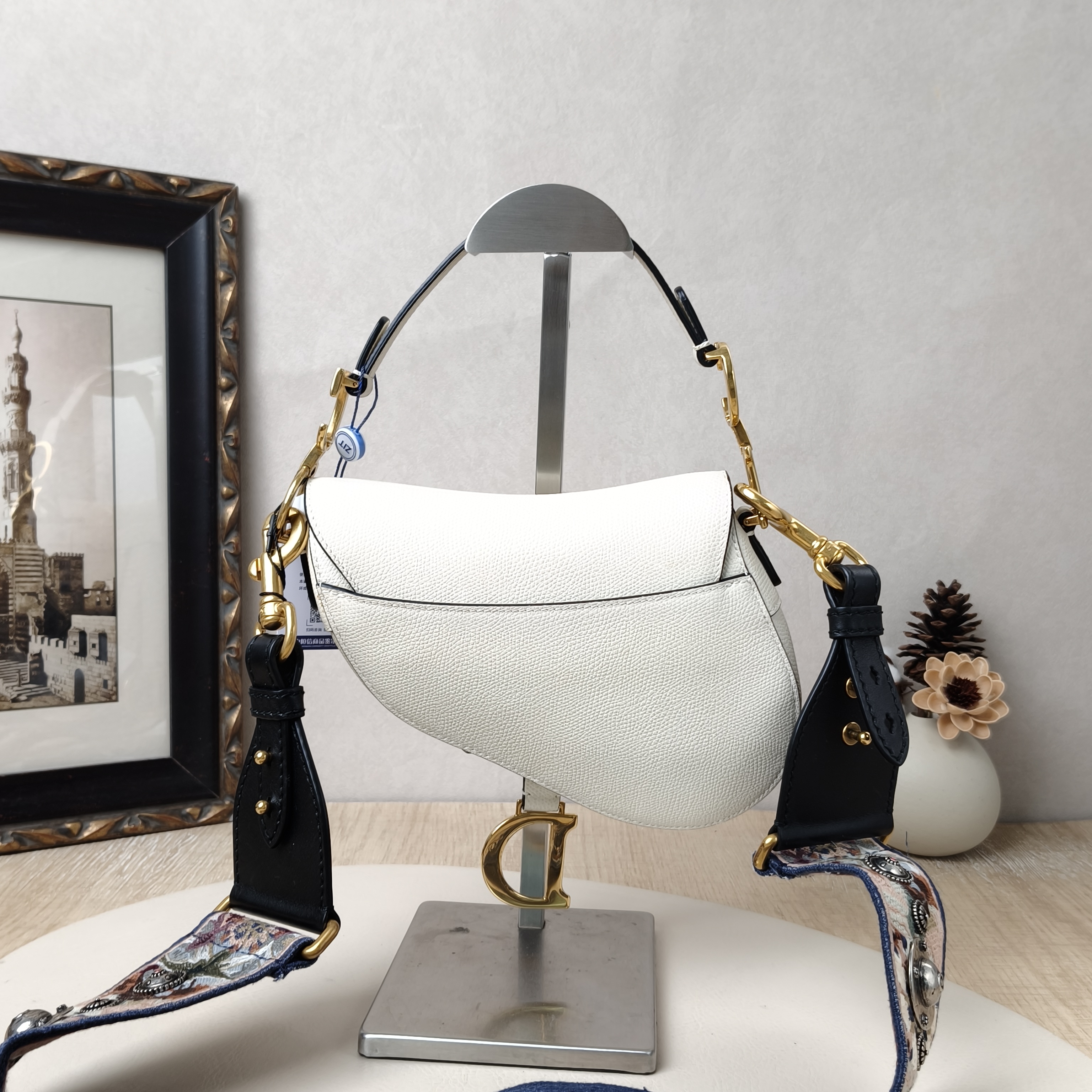 DIOR Top Handle Bag Saddle White Calfskinmini19 × 6 × 15 cm — cover view 8 of 10