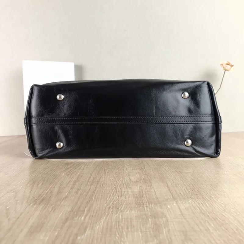 Louis Vuitton Crossbody Bag Carryall Vibe Black · Multicolore SL ambskin Medium 39 × 15 × 30 cm — cover view 5 of 5