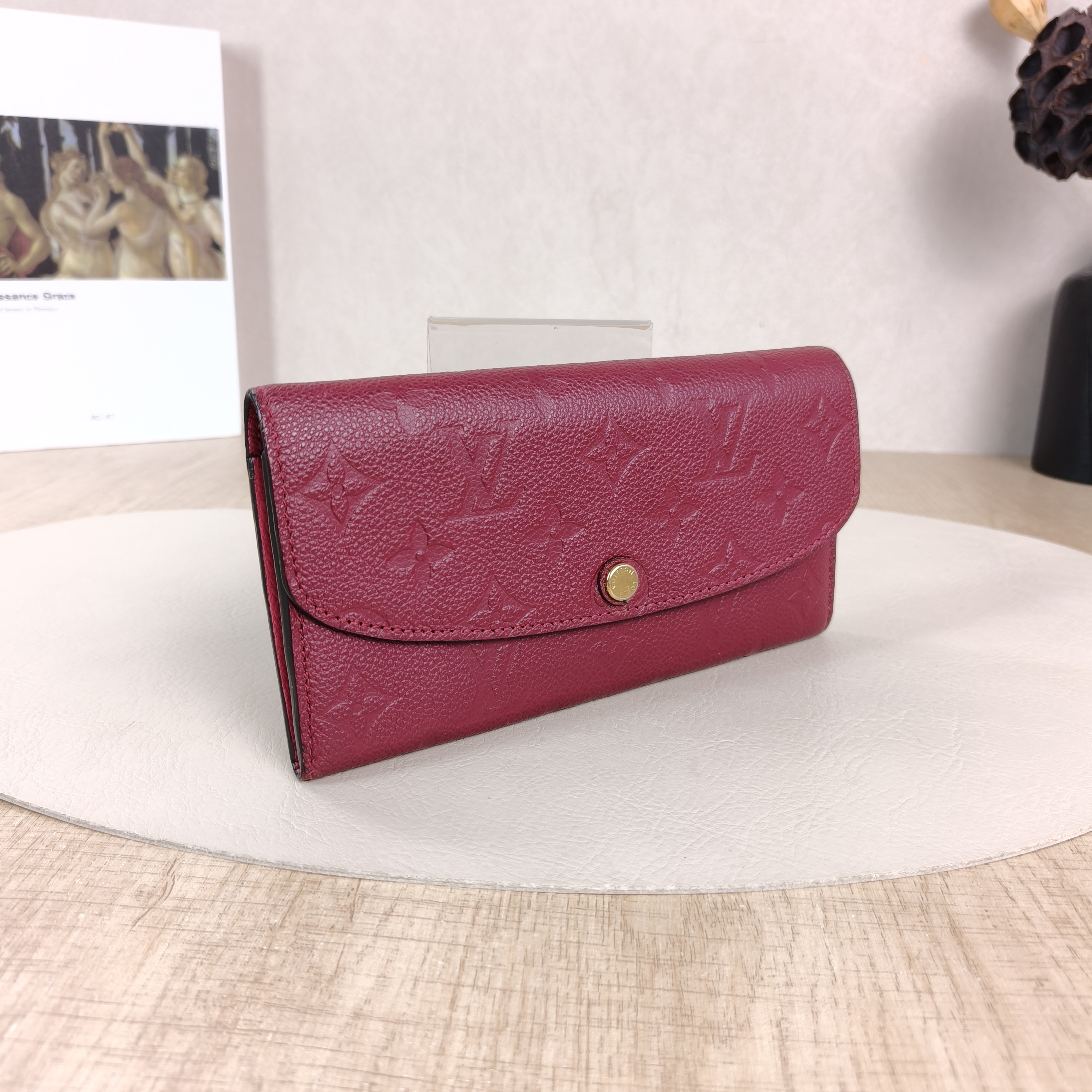 Louis Vuitton Wallet Edition Wallet Red Calfskin One Size19 × 2 × 10 cm — cover view 4 of 5