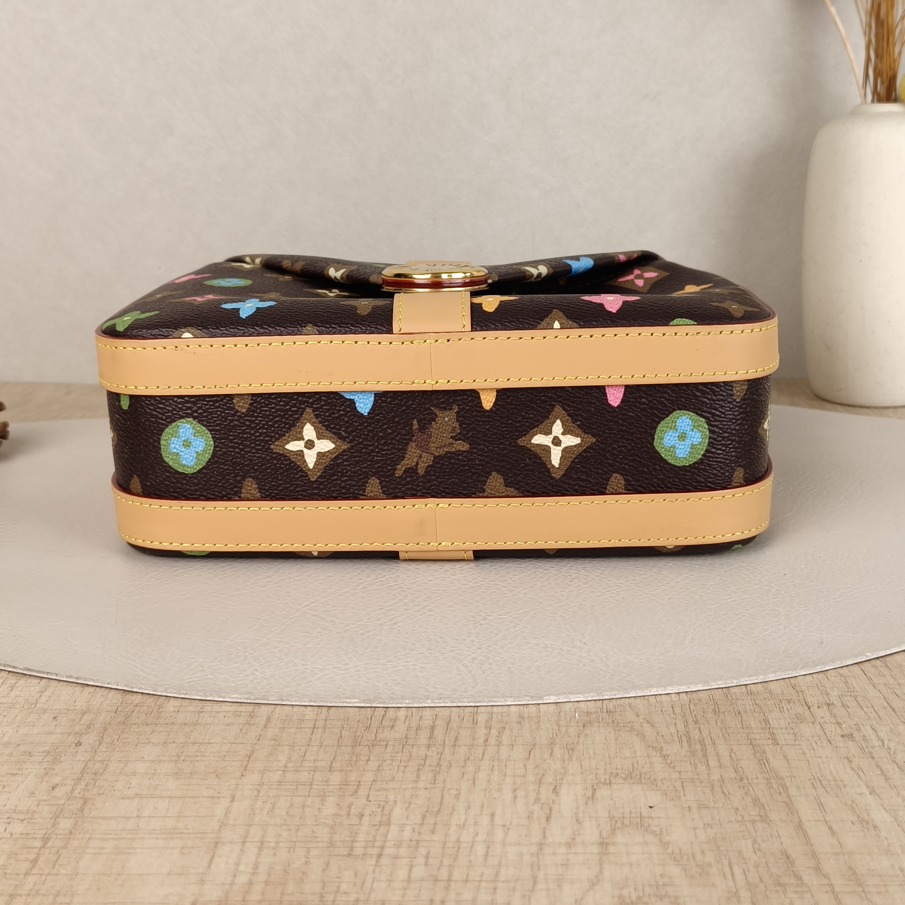 Louis Vuitton Crossbody Bag ENVELOPE Camera Bag Messenger Bag Tyler PVC23.5 × 8.5 × 15.5 cm — cover view 4 of 5