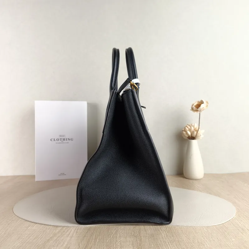 Louis Vuitton Crossbody Bag CITY STEAMER Shoulder Bag Black Calfskin Large 34 × 14 × 29 cm — detail view 4 of 12