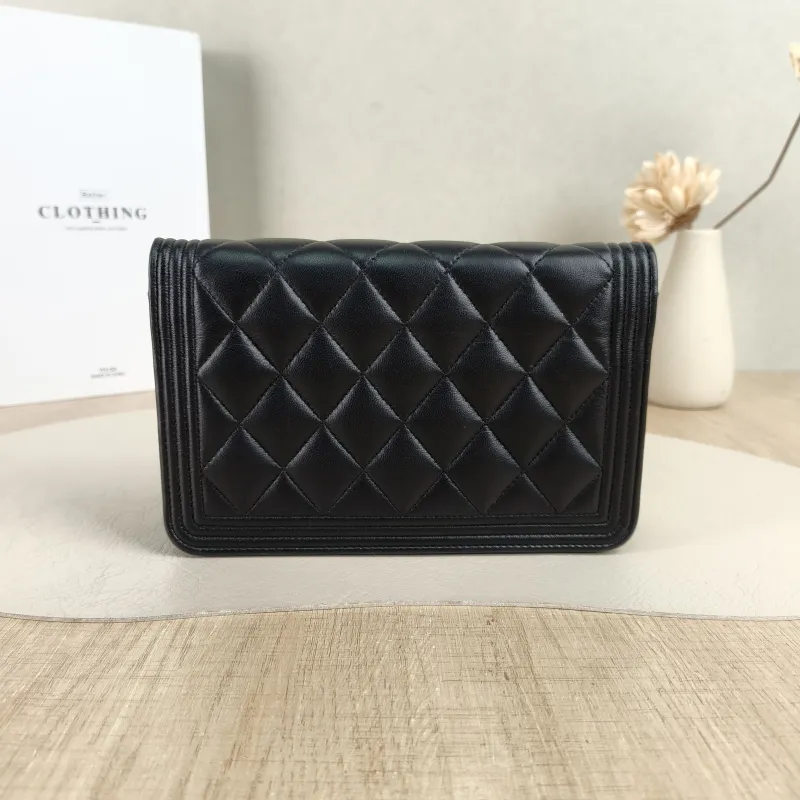 Chanel Crossbody Bag Le Boy WOC Black Lambskinmini19.2 × 3.5 × 12.3 cm — cover view 4 of 5
