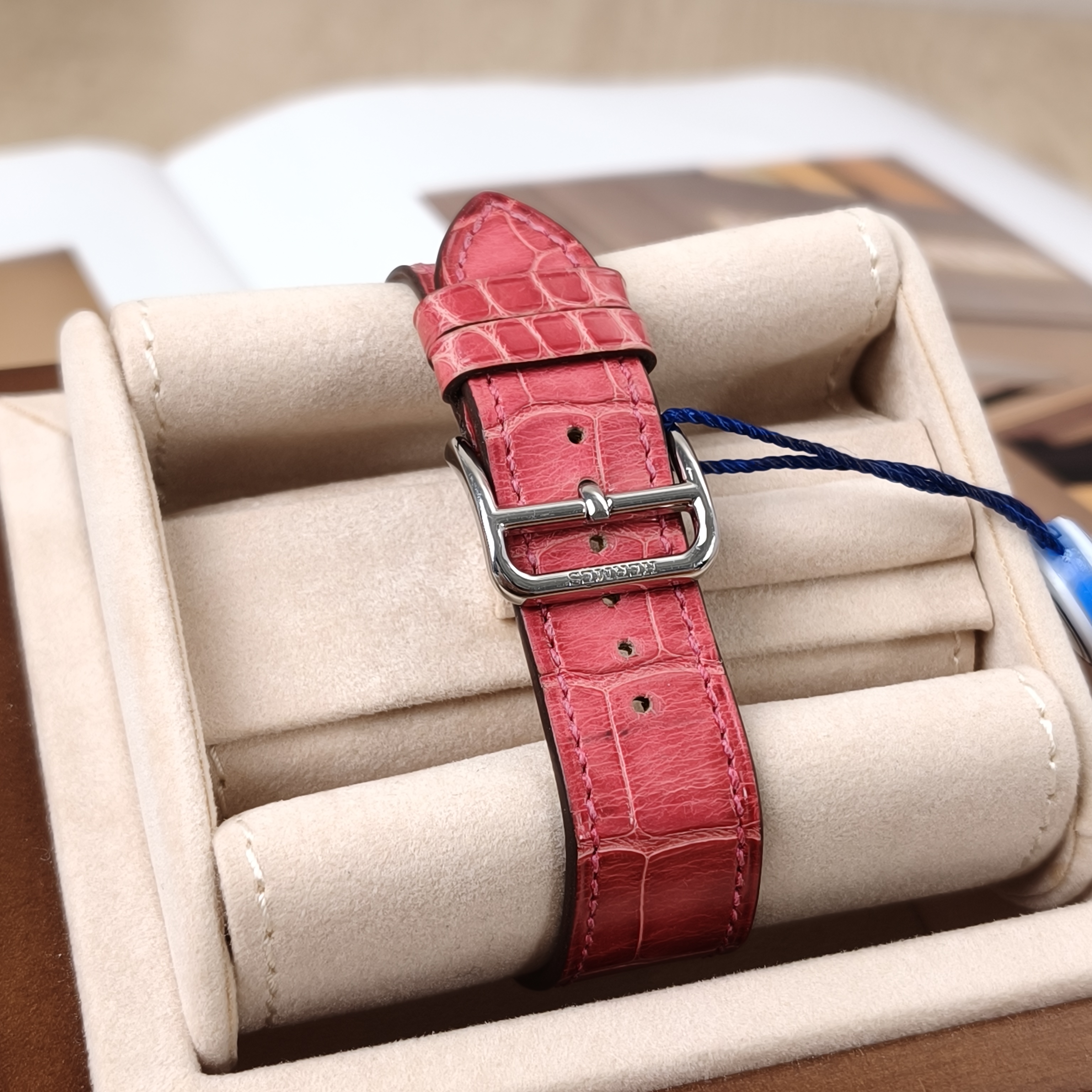 Hermès Watchh Collection Watch Grey One Size26mm One Size — cover view 6 of 8