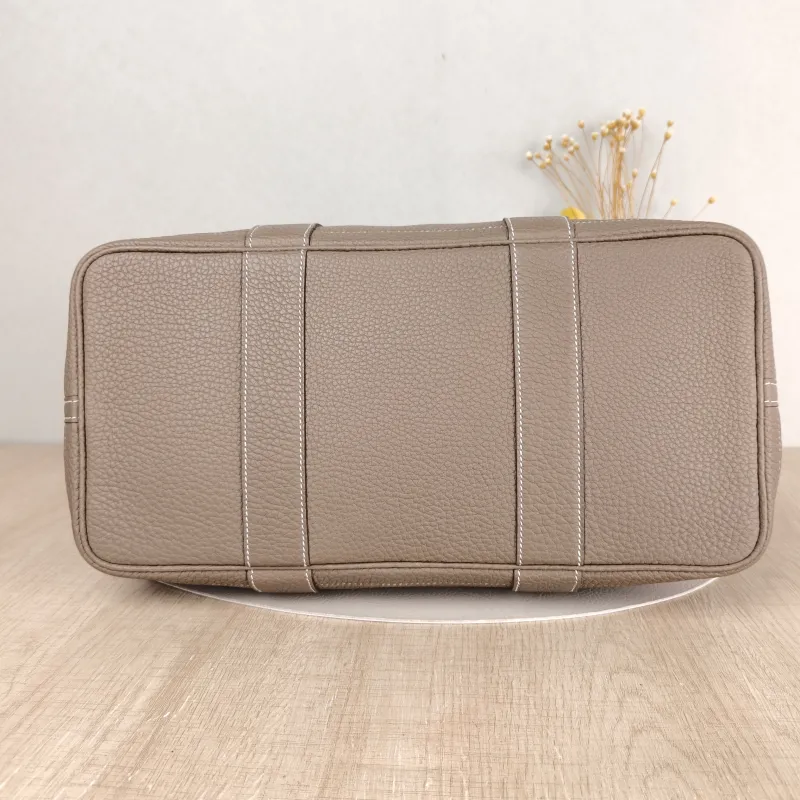 Hermès Top Handle Bag Garden Party 36 36 Negonda Calfskin Large 36 × 17 × 26 cm U — cover view 4 of 5