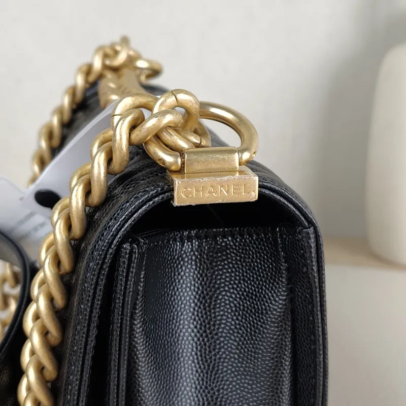 Chanel Crossbody Bag Le Boy​Black Grained Calfskin20.5 × 8.5 × 12 cm — detail view 12 of 15