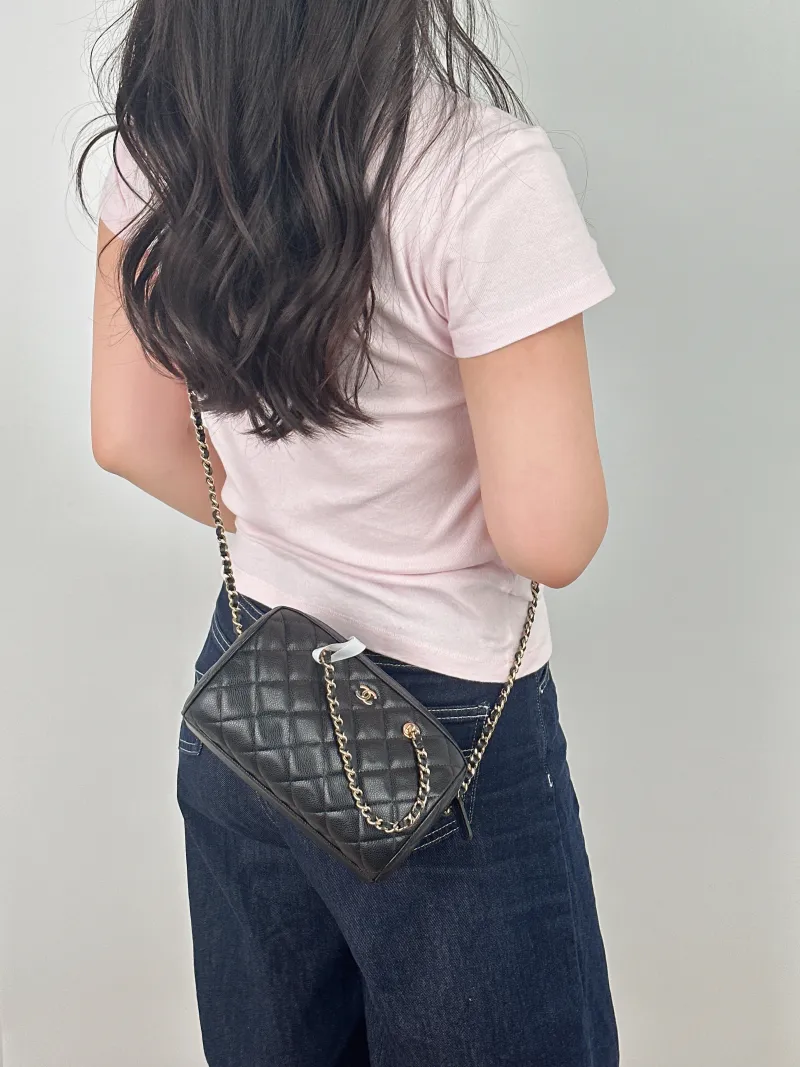 Chanel Crossbody Bag Crossbody Bag Black Grained Calfskin One Size 18.5 × 11 × 11.5 cm — on-model view 2 of 2