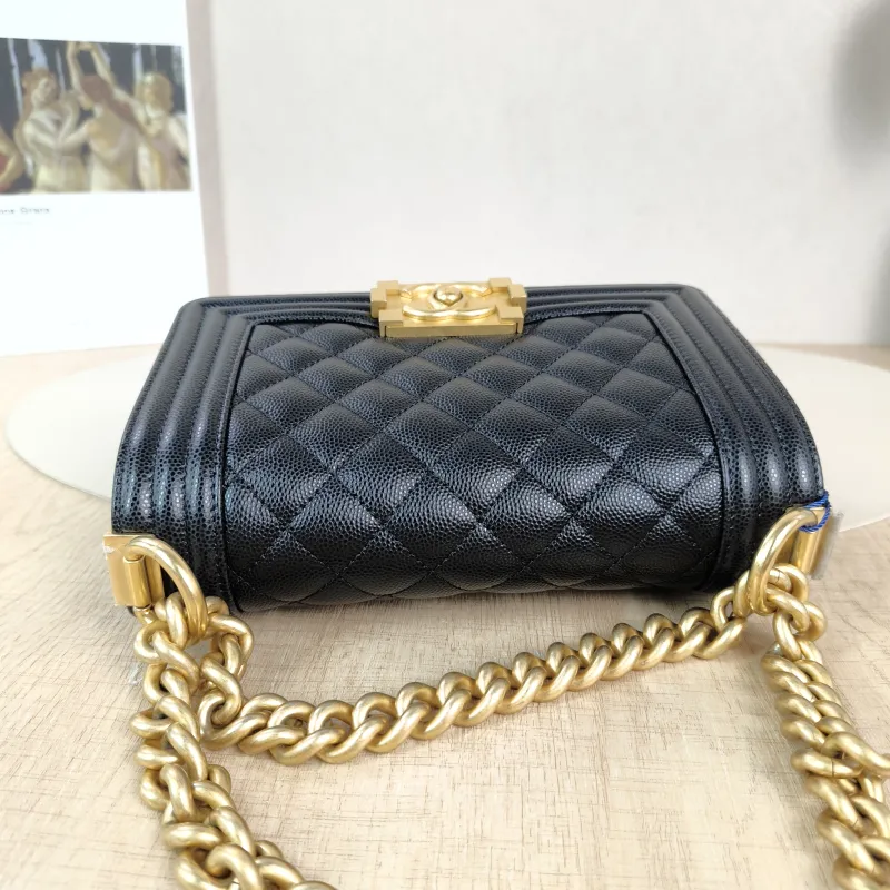 Chanel Crossbody Bag Le Boy​ Black Grained Calfskin Small 20.5 × 8.5 × 12 cm — detail view 4 of 11