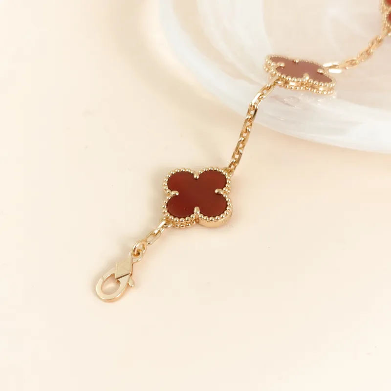 Van Cleef & Arpels Bracelet Alhambra Alhambra Collection Five-Motif Bracelet 18KY ellow Gold Vintage Small 19cm — cover view 3 of 8