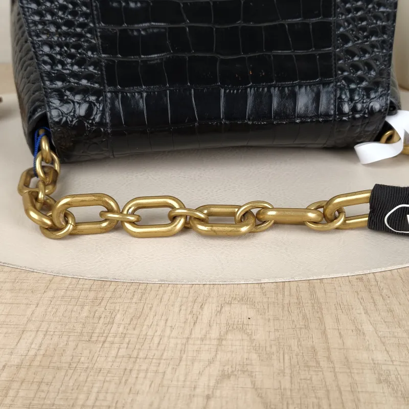BALENCIAGA Shoulder Bag DOWNTOWN Black Calfskin Small30 × 10 × 17.5 cm — detail view 6 of 16
