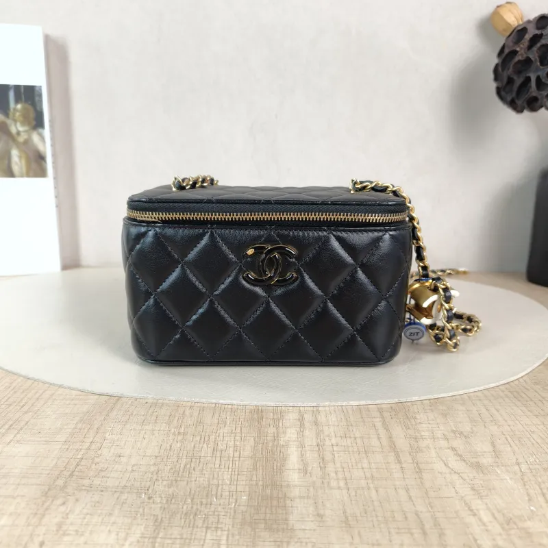Chanel Crossbody Bag C Edition Black Lambskin One Size 16 × 8 × 9.5 cm