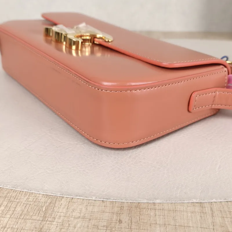 CELINE Shoulder Bag CLAUDE Shoulder Strap Edition Red Calfskin Medium 20.5 × 4 × 11.5 cm — detail view 8 of 11