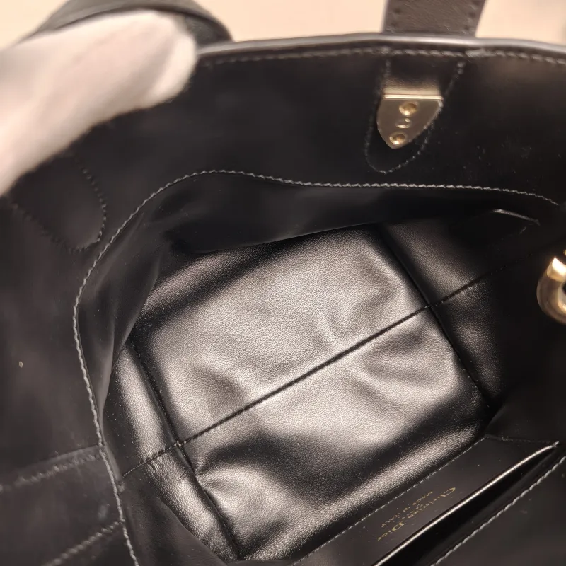 DIOR Top Handle Bag TOUJOURS Edition Black Calfskinmini13 × 12 × 15 cm — detail view 4 of 12