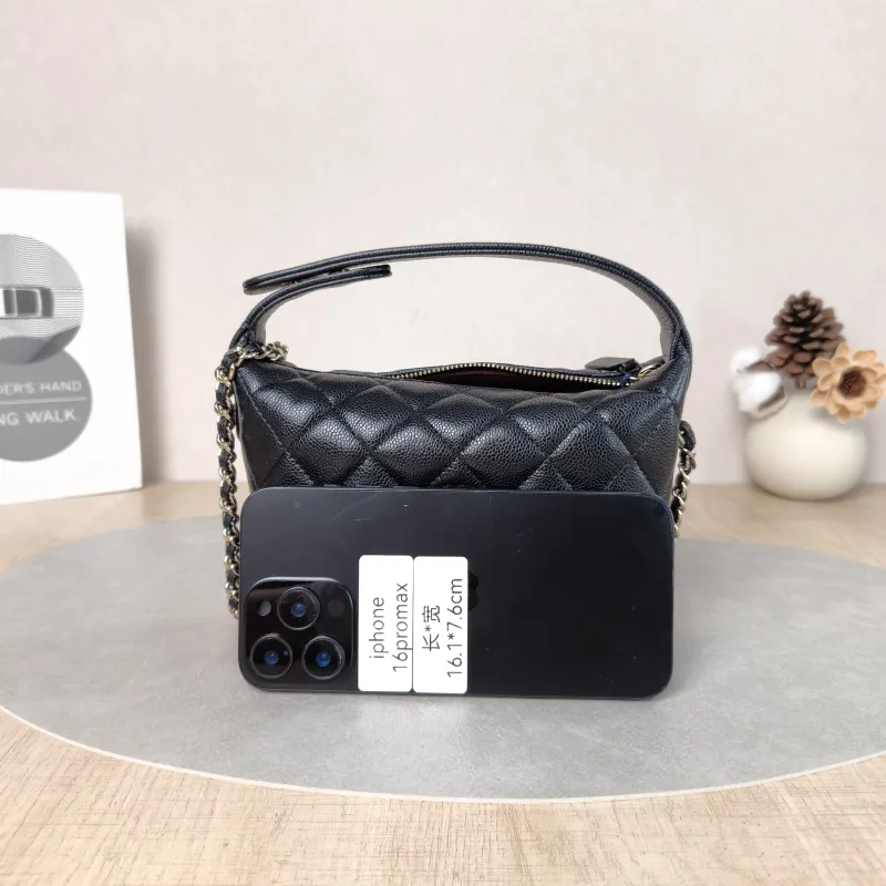 Chanel Crossbody Bag25c Vanity Case Bag Black Grained Calfskin15.5 × 6 × 12 cm — cover view 5 of 6