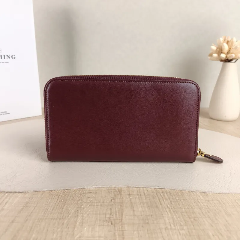 FERRAGAMO Wallet Wallet Red Calfskin One Size19 × 2 × 10.5 cm — cover view 2 of 5