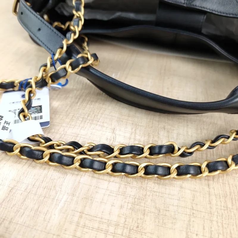 Chanel Shoulder Bag Top Handle Bag Black Calfskin One Size 36 × 14 × 24 cm — detail view 10 of 12