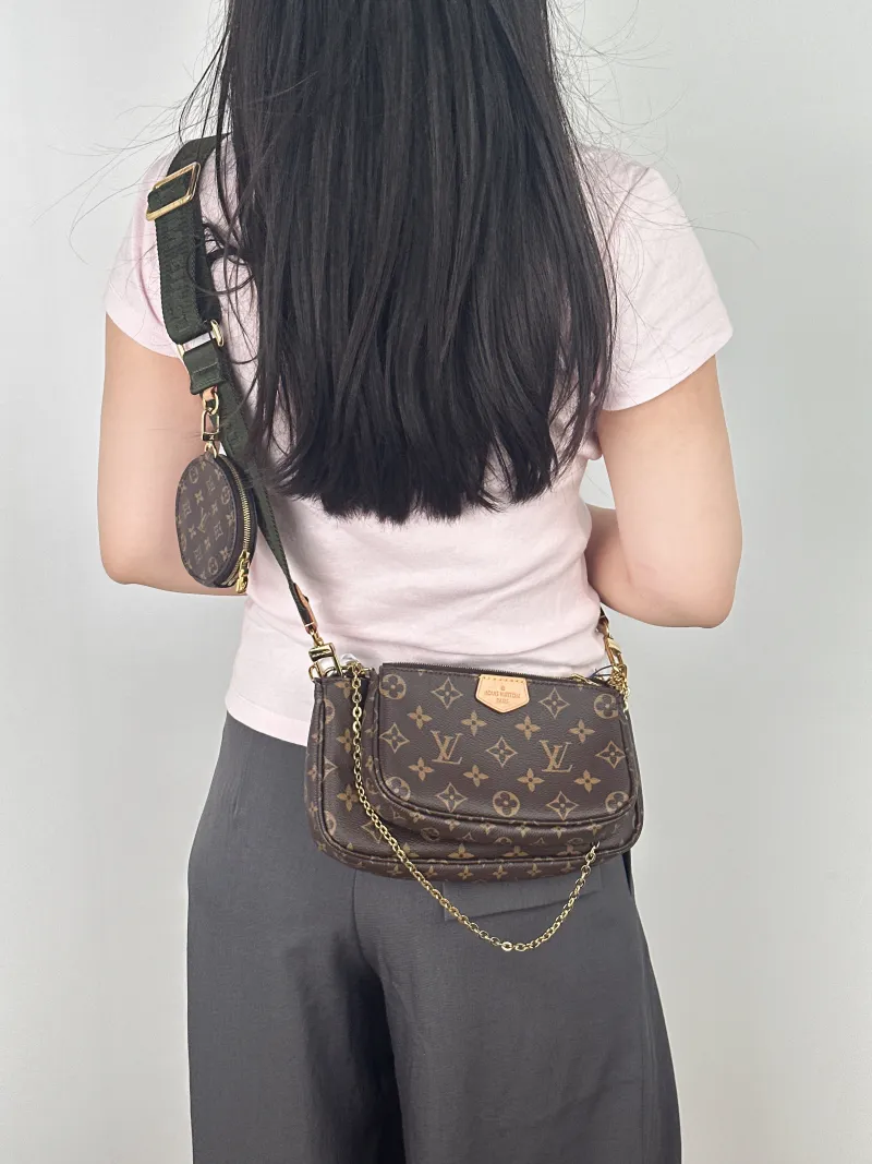 Louis Vuitton Crossbody Bag Multi Pochette Accessoires Shoulder Strap PVC Small24 × 4 × 13.5 cm — on-model view 2 of 2