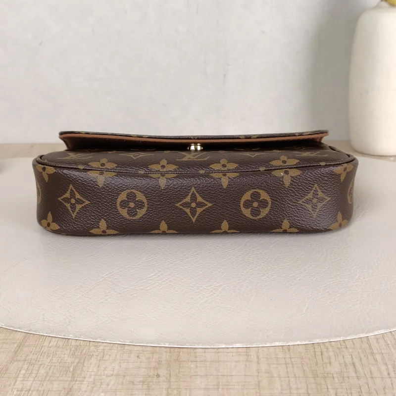 Louis Vuitton Crossbody Bag IVY Monogram PVC Small 23.5 × 4.3 × 12 cm — cover view 2 of 6