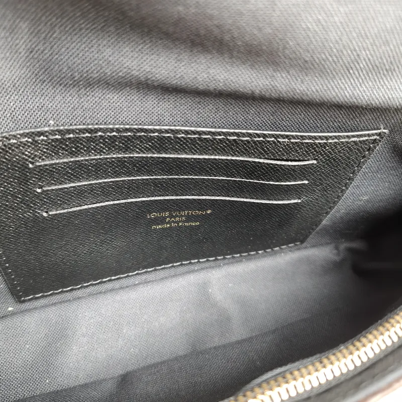 Louis Vuitton Crossbody Bag IVY Monogram PVC Small 23.5 × 4.3 × 12 cm — detail view 1 of 12