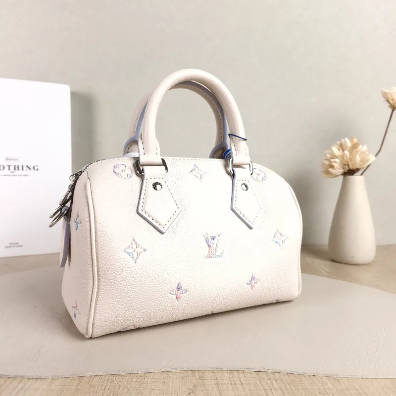 Louis Vuitton Crossbody Bag Speedy20 Calfskin One Size 20.5 × 12 × 13.5 cm — cover view 3 of 5