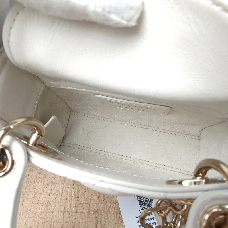 DIOR Crossbody Bag Lady Lady Dior Bag White Lambskin Mini 12 × 5 × 10 cm — detail view 9 of 11