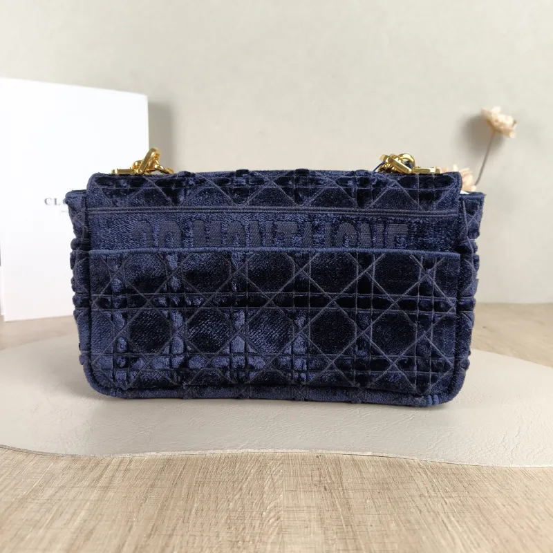 DIOR Crossbody Bag Caro Chain Bag Blue Velvet Medium 25.5 × 9 × 15.5 cm — cover view 2 of 5