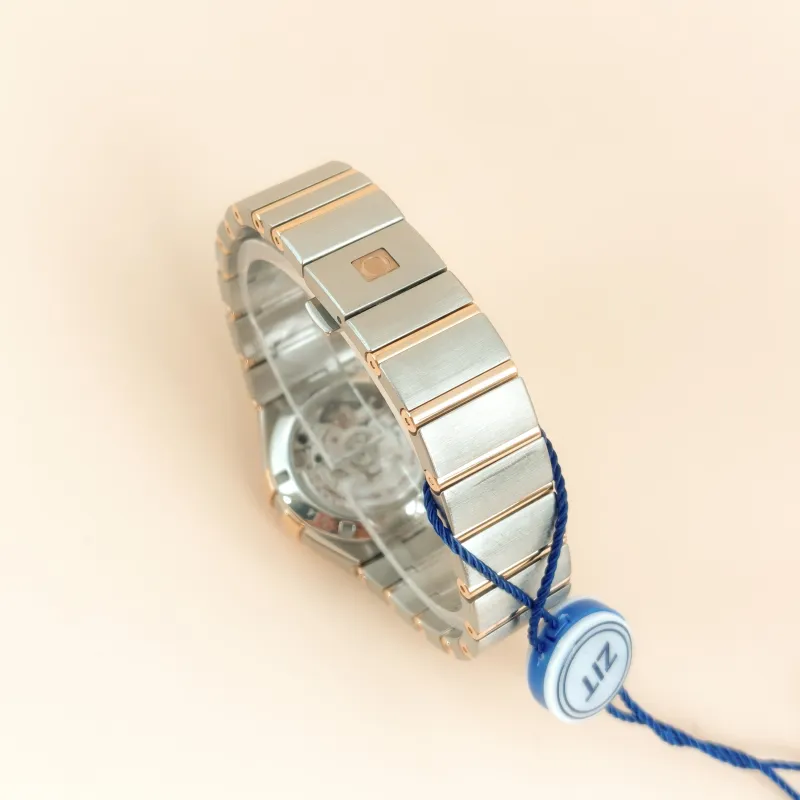 OMEGA Watch Collection Watch One Size27 — cover view 4 of 8
