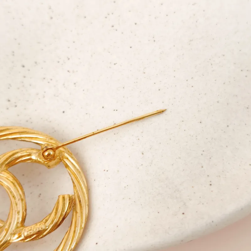 Chanel Jewelry · Brooch One Size — cover view 3 of 7