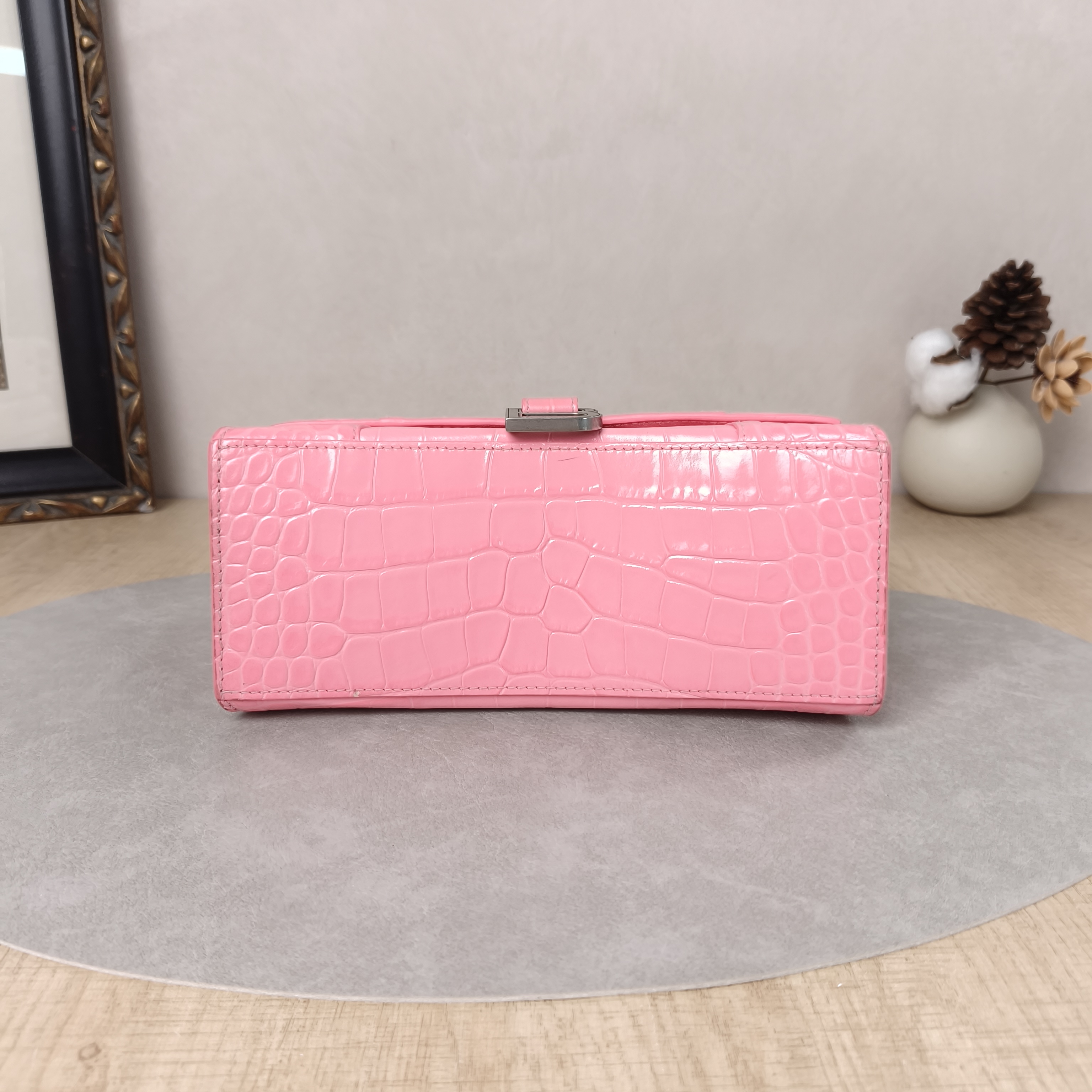 BALENCIAGA Crossbody Bag Hourglass Hourglass Bag Pink Calfskin Small23 × 10 × 14 cm — cover view 5 of 5