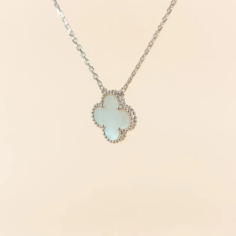 Van Cleef & Arpels Necklace Alhambra Alhambra Collection Necklace White Mother-of-Pearl Pearl · White Mother-of-Pearl 18KW hite Gold Vintage Small… — cover view 4 of 10