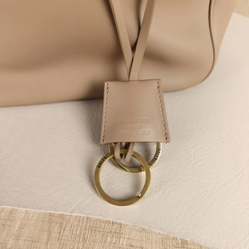BALENCIAGA Crossbody Bag bel air hobo Shoulder Crossbody Bag Taupe Calfskin One Size 27 × 9 × 27 cm — detail view 2 of 12