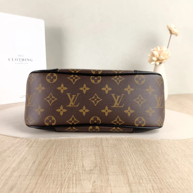 Louis Vuitton Crossbody Bag Boulogne PVC Small 26 × 9.5 × 16 cm — cover view 3 of 5