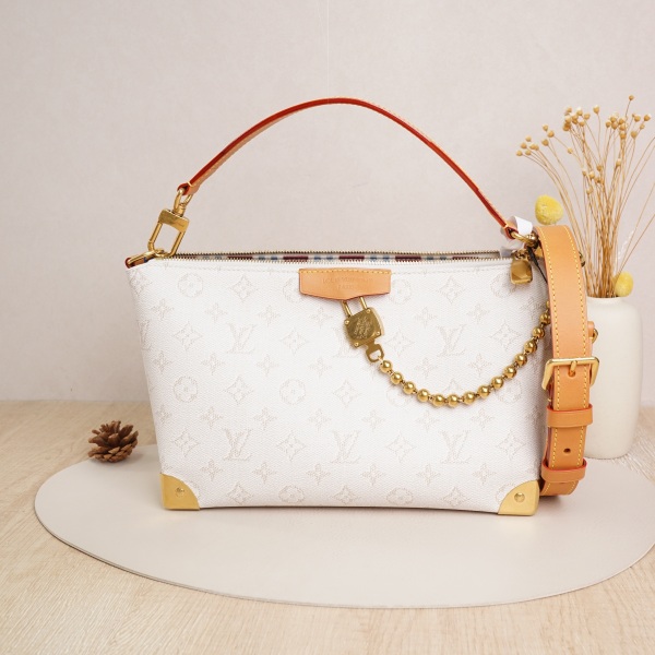 Louis Vuitton Crossbody Bag Bobo Trunk White PVC32 × 9.5 × 19 cm