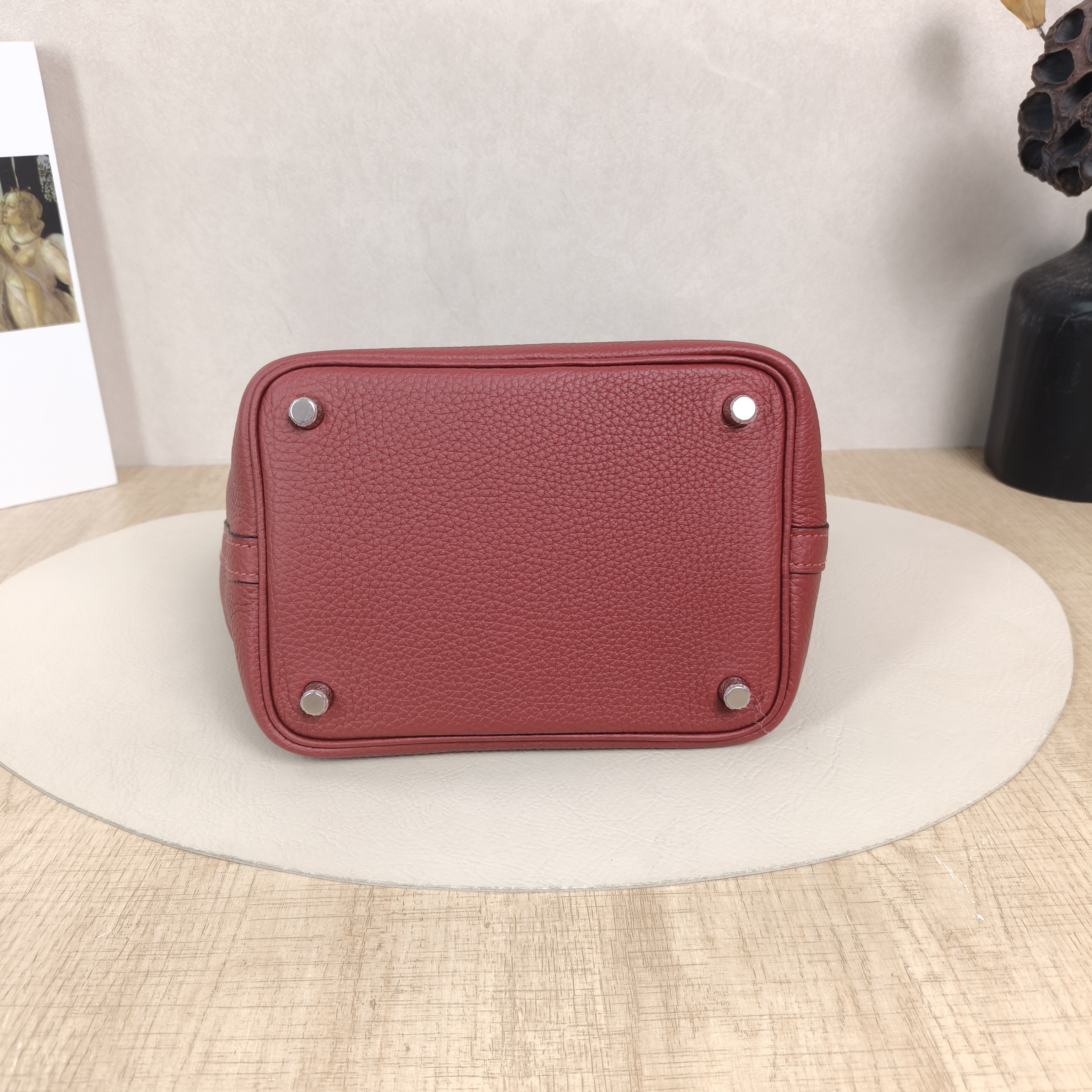 Hermès Top Handle Bag Picotin Lock 18 18Burgundy Taurillon Clemence TC Calfskin Small18 × 13 × 18 cm — cover view 3 of 6