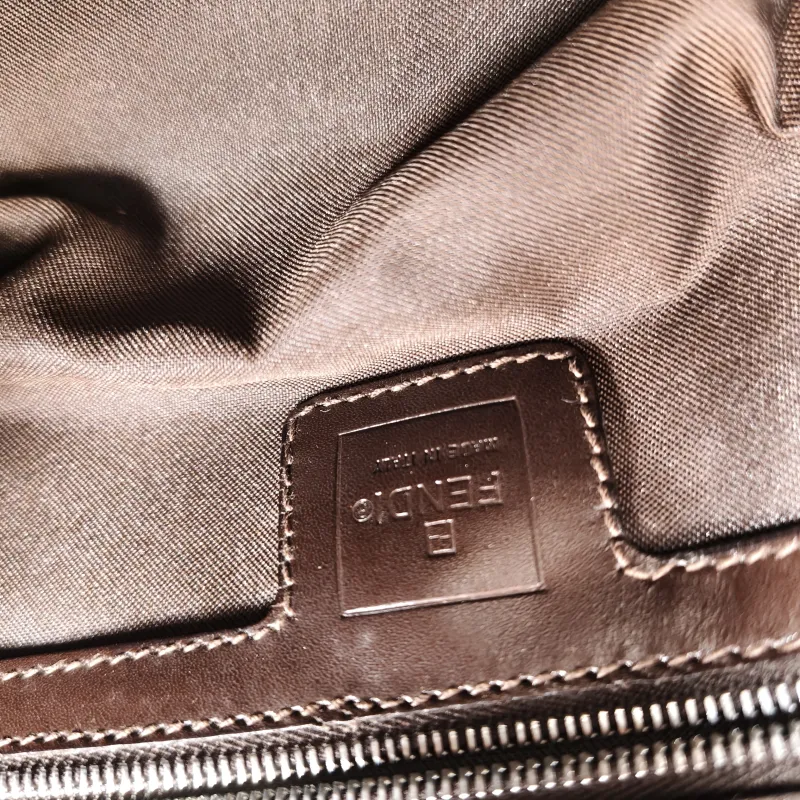 FENDI Shoulder Bag hobo Shoulder Bag Monogram Canvas 32 × 11 × 19.5 cm — detail view 4 of 11