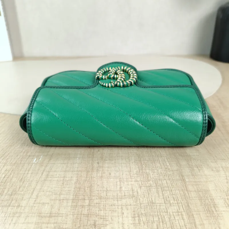 GUCCI Crossbody Bag GG Marmont Mini Marmont Mini Green Calfskinmini16.5 × 4.5 × 9.5 cm — detail view 11 of 13