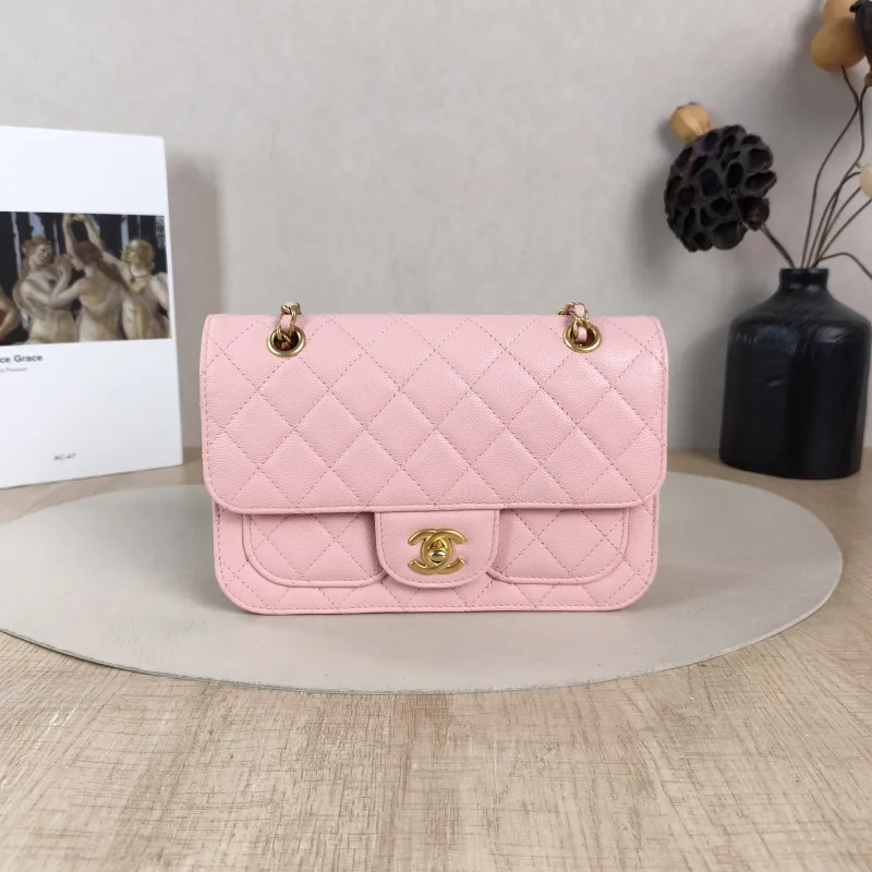 Chanel Crossbody Bag 25b mini Pink Grained Calfskin 19.5 × 6 × 13.5 cm