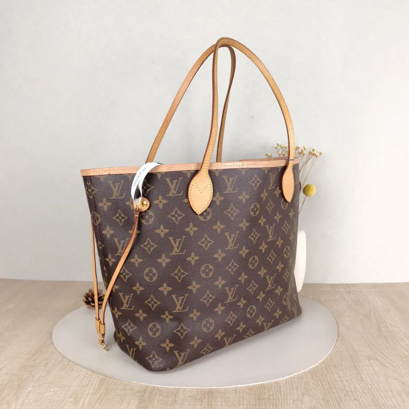 Louis Vuitton Shoulder Bag Neverfull Monogram PVC Medium 31 × 14 × 28 cm — cover view 2 of 5