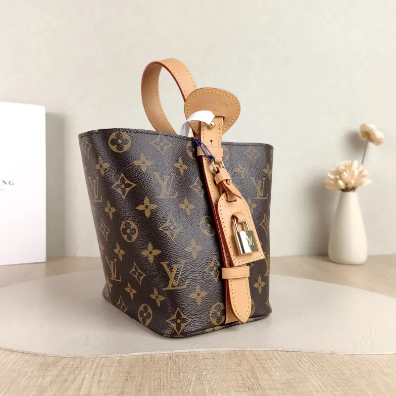 Louis Vuitton Top Handle Bag ALL IN BB Monogram PVC BB 16 × 12 × 18 cm — cover view 3 of 6