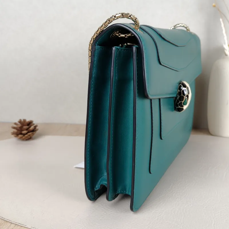 Bvlgari Crossbody Bag Serpenti Forever Collection Crossbody Bag Green Calfskin Medium27.5 × 7 × 18 cm — detail view 15 of 15
