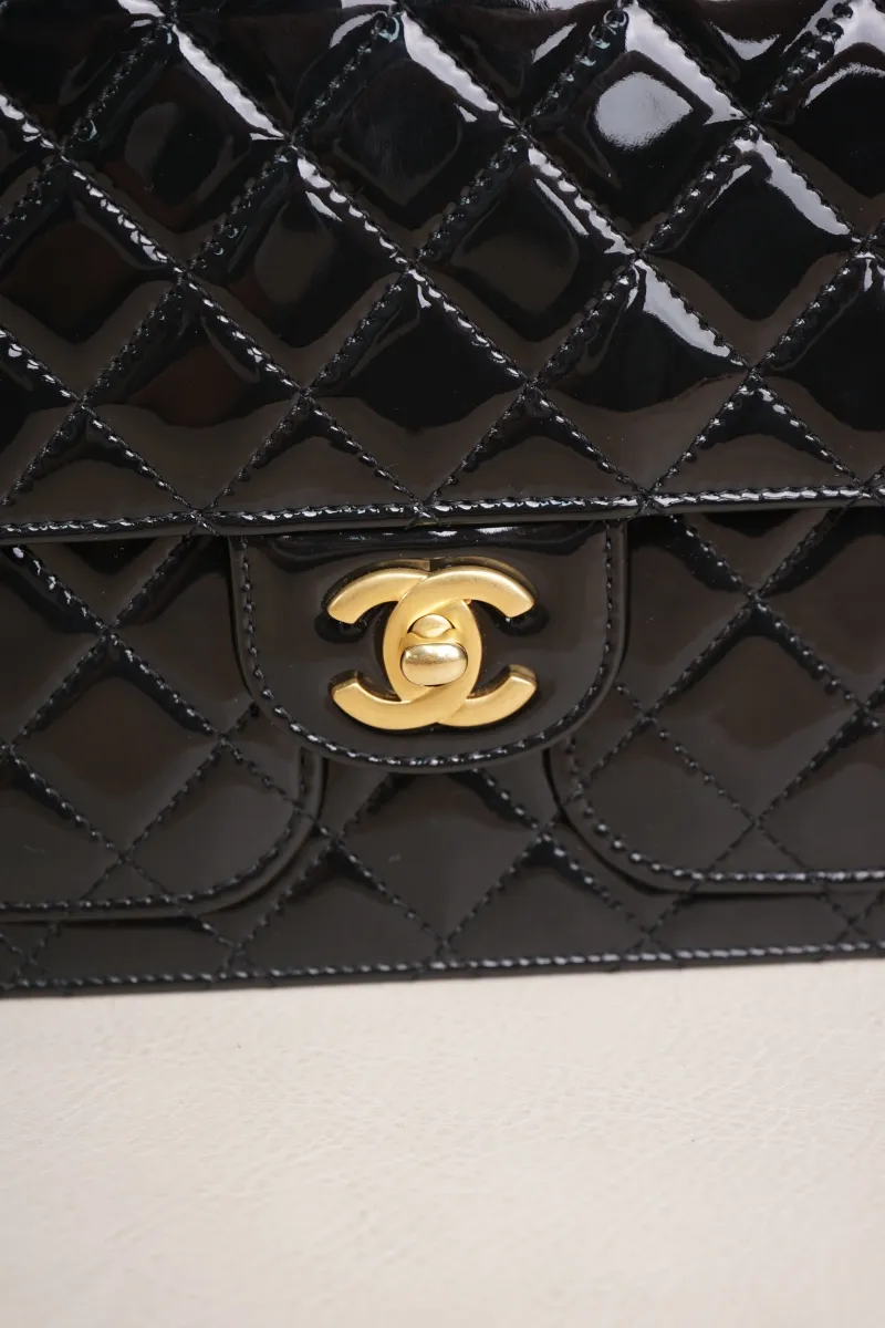 Chanel 25b Shoulder Crossbody Bag Black Patent Leather Microchip Edition · Dust Bag · 25 × 6 × 17 cm — detail view 7 of 20