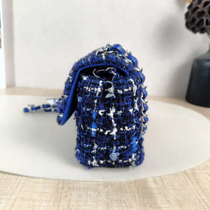 Chanel Crossbody Bag Classic Flap Large Mini CF Mini Blue mini 20 × 6 × 12 cm — detail view 13 of 13
