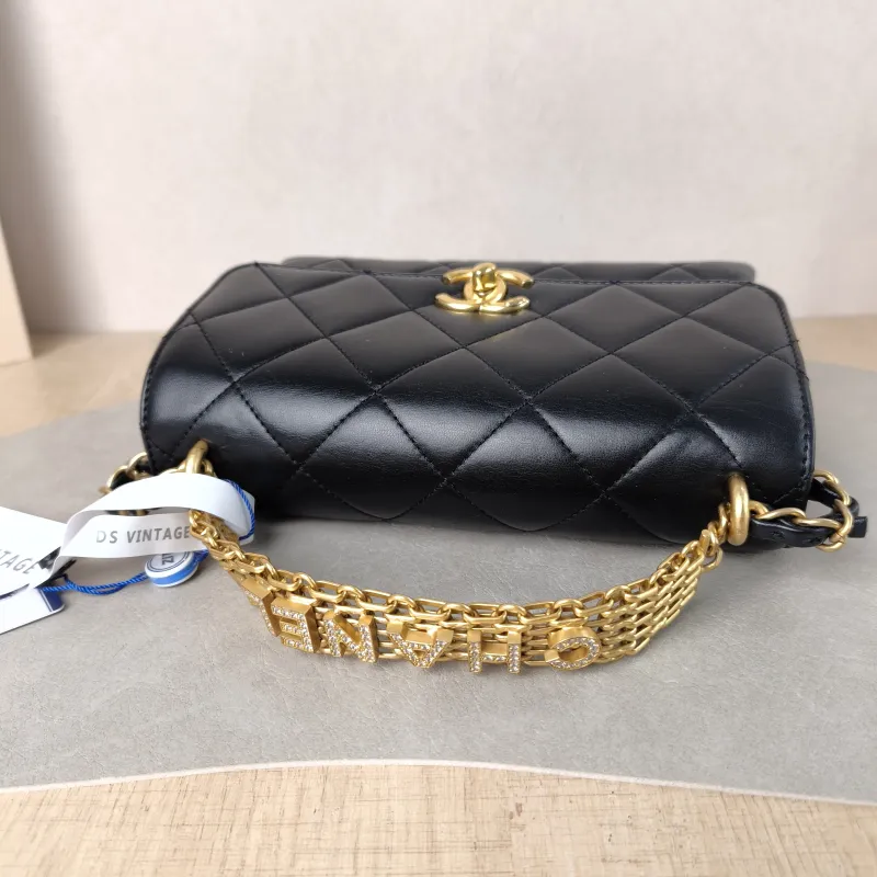 Chanel Crossbody Bag Crossbody Bag Black with Gold-Tone Hardware Lambskin Mini 20 × 6.5 × 13 cm — detail view 1 of 16