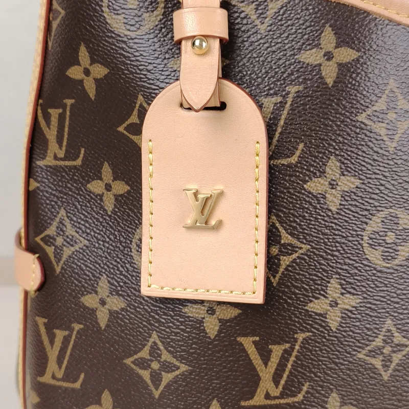 Louis Vuitton Crossbody Bag Carryall Monogram PVC Small 29 × 12 × 24 cm — detail view 4 of 11