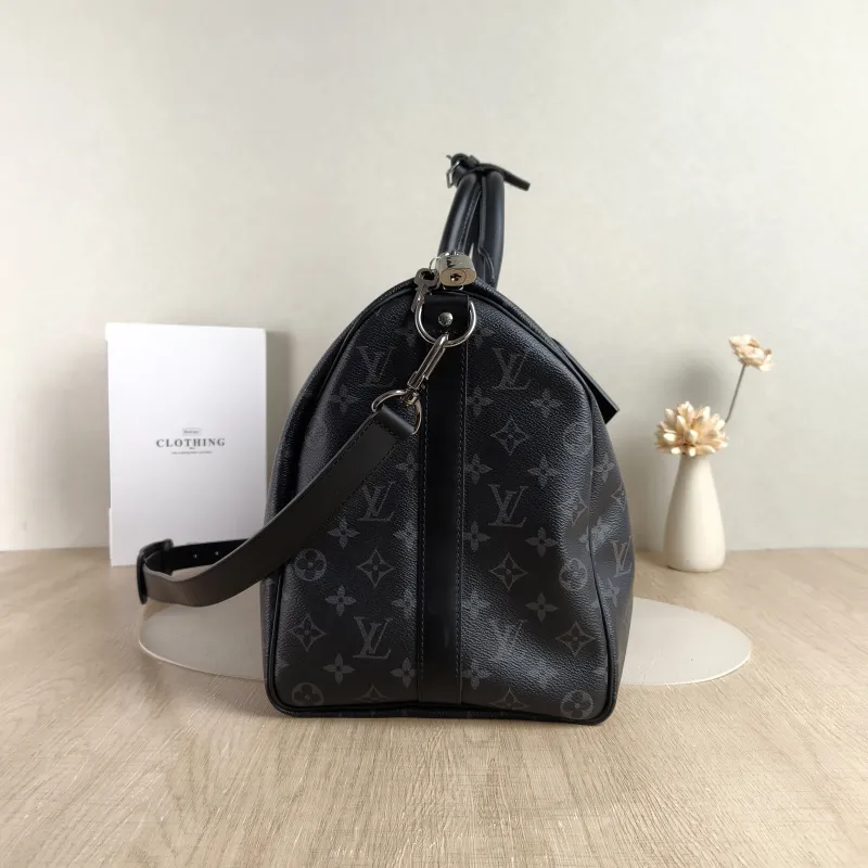 Louis Vuitton Crossbody Bag Keepall 45 Shoulder Strap Edition Monogram PVC One Size 45 × 20 × 27 cm — detail view 9 of 12