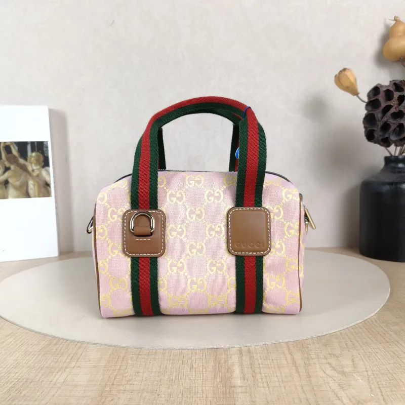GUCCI Crossbody Bag GG Collection Pink mini20 × 13 × 13 cm