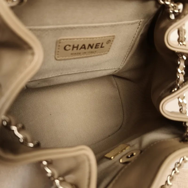 Chanel Backpack Duma Taupe Calfskin Small18 × 12 × 18.5 cm — detail view 4 of 13